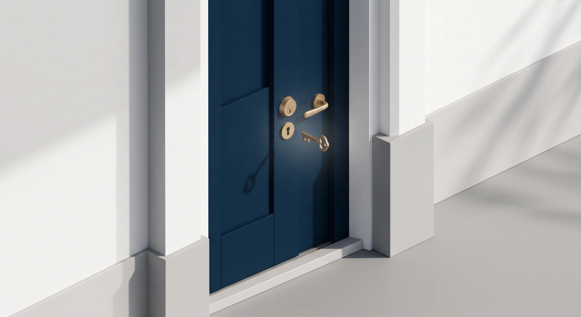 Detalhe de uma porta de metal azul com fechadura e puxador em latão, em ambiente moderno com paredes brancas e perfil cinza no entorno